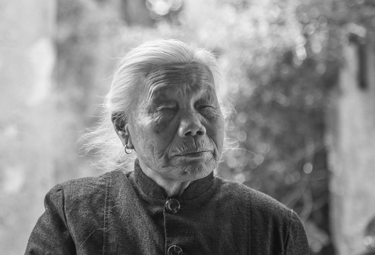 목 주름 없애는 법